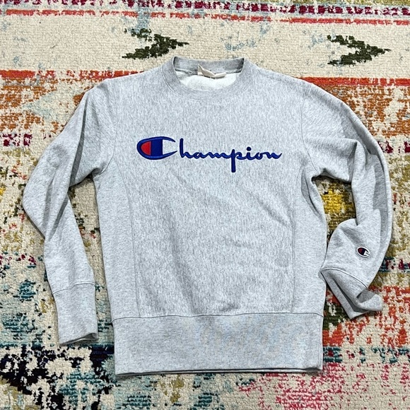 Women's Champion Gray Reverse Weave Logo Crewneck Pulloever Sweatshirt - Picture 1 of 5